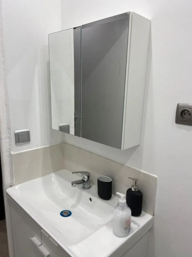 Apartament La Galerie, Proche Aeroport Tillé Francja